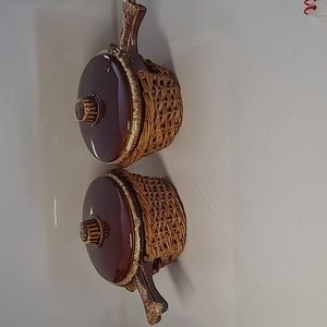 Hull original oven proof bowl  with lid stoneware  set of 2  6pcs